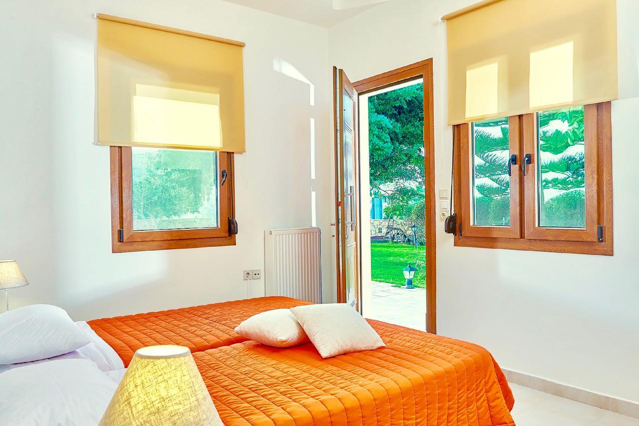 Karteros Villa *